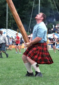  Tossing the Caber | Celtic Knowledge Wandering Angus: Celtic Traders wanderingangus.com
